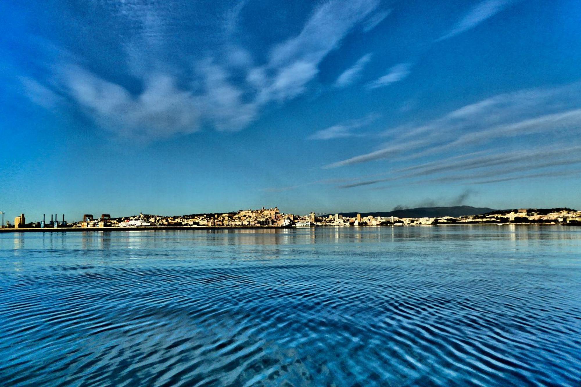 I Giganti Appartement Cagliari Buitenkant foto